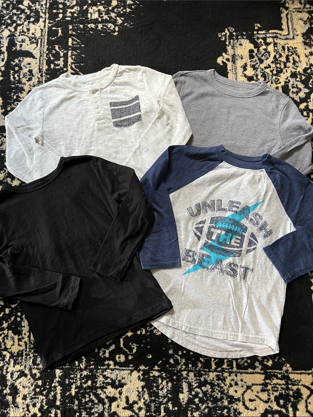 Boys 4 pc knit top bundle sz s 6/7